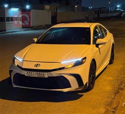 تۆیۆتا کامری